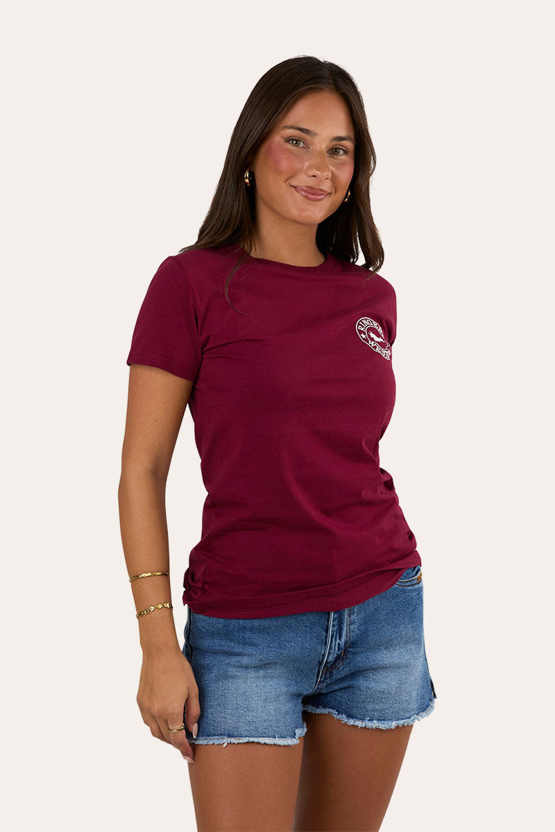 Signature Bull Womens Classic Fit T-Shirt