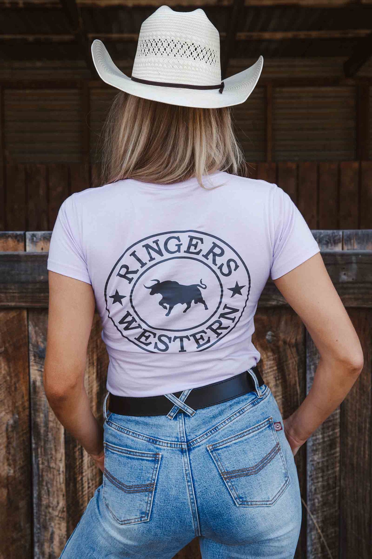 Signature Bull Womens Classic Fit T-Shirt