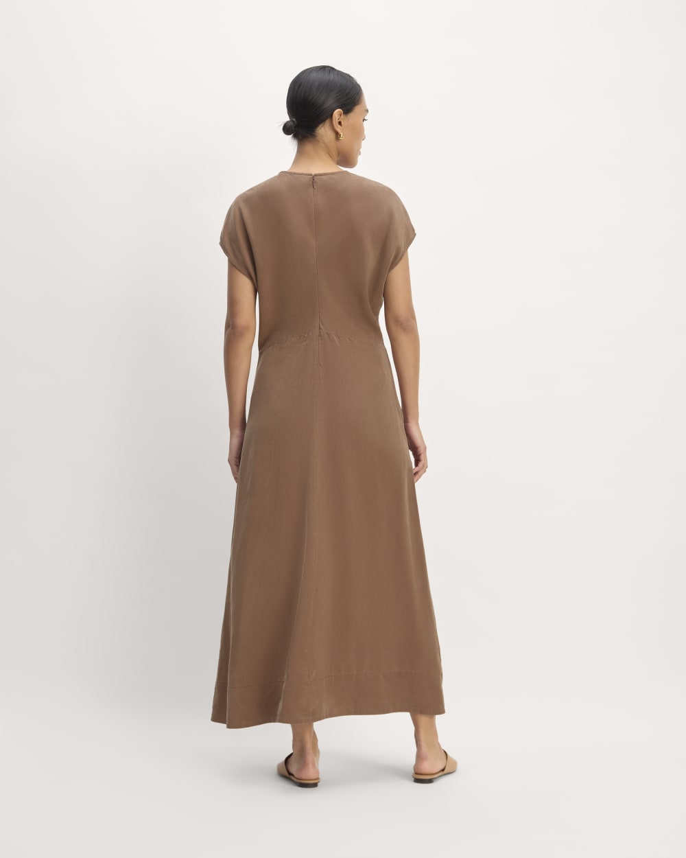 The TENCEL? Short-Sleeve Midi Dress | Carob Brown