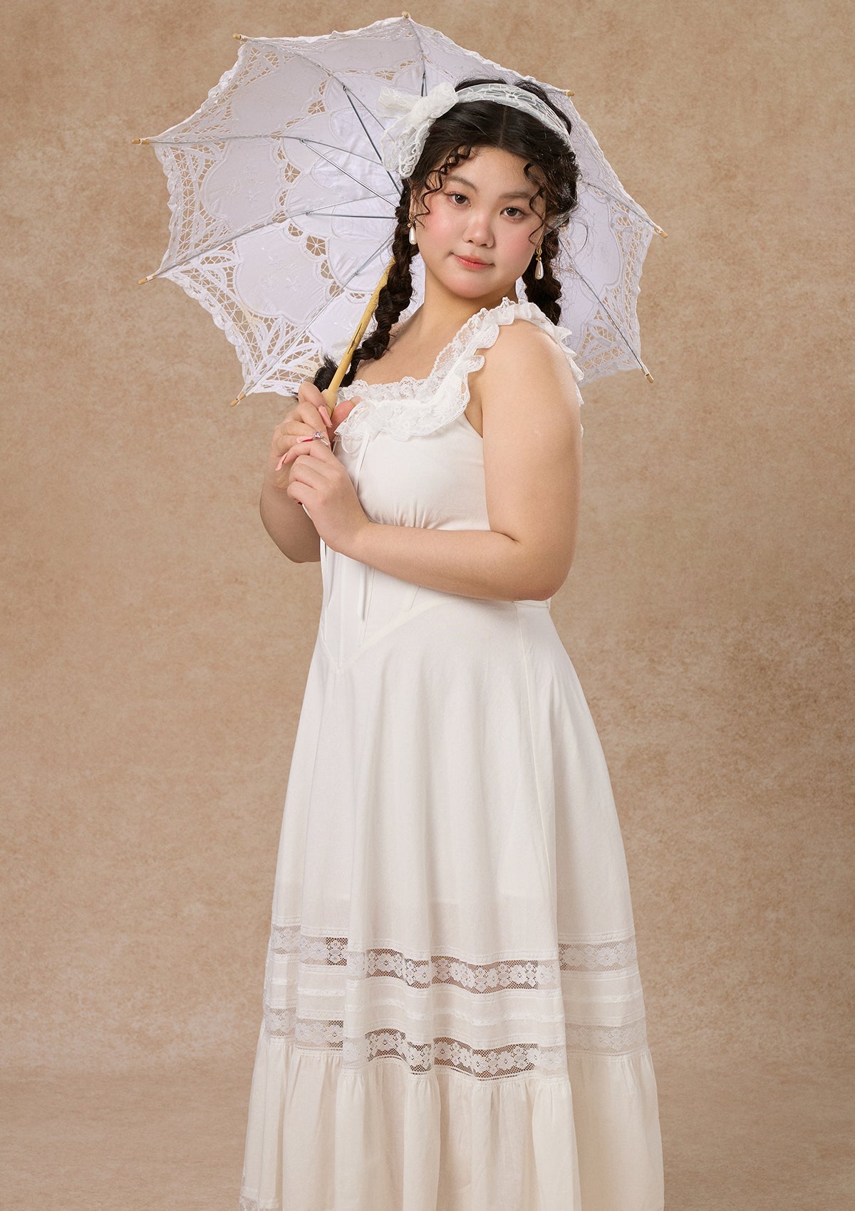 Curve & Plus Pure White Garnet Corset Dress