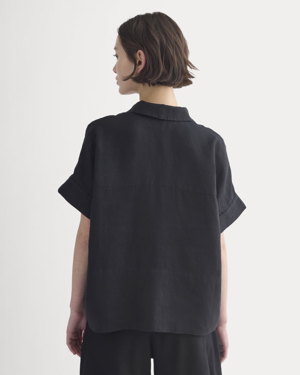The Boxy Shirt in Linen | Black