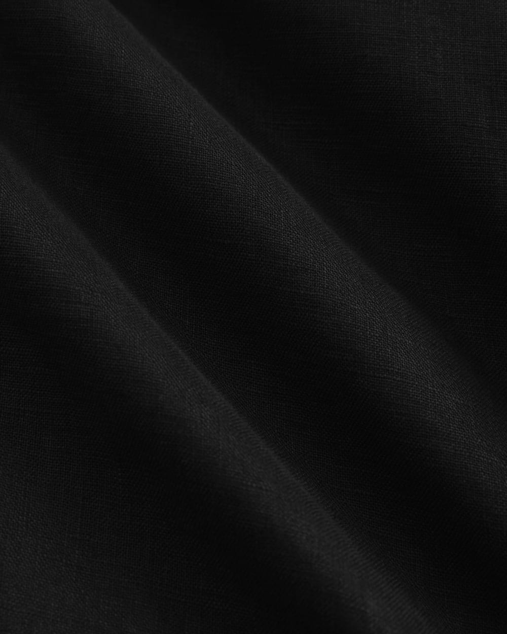 The Boxy Shirt in Linen | Black